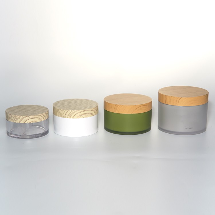 4 oz cosmetic jars with lids